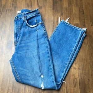 “The Ankle Straight Ultra High Rise” jeans